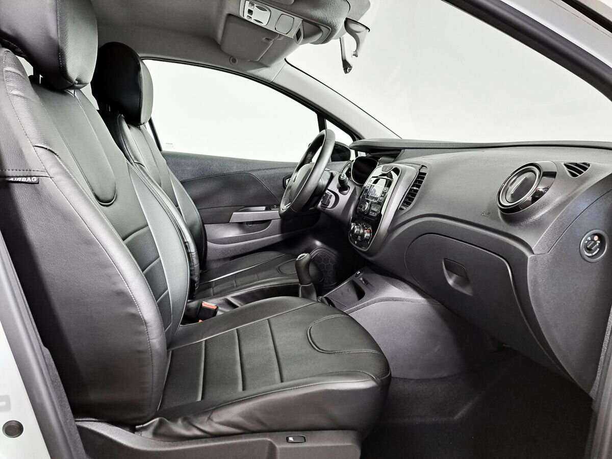 Renault Kaptur 2018 года с пробегом. Фото: #5