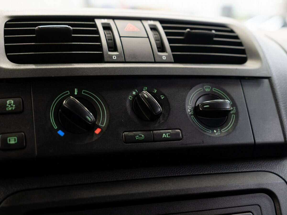 Skoda Fabia 2012 года с пробегом. Фото: #12