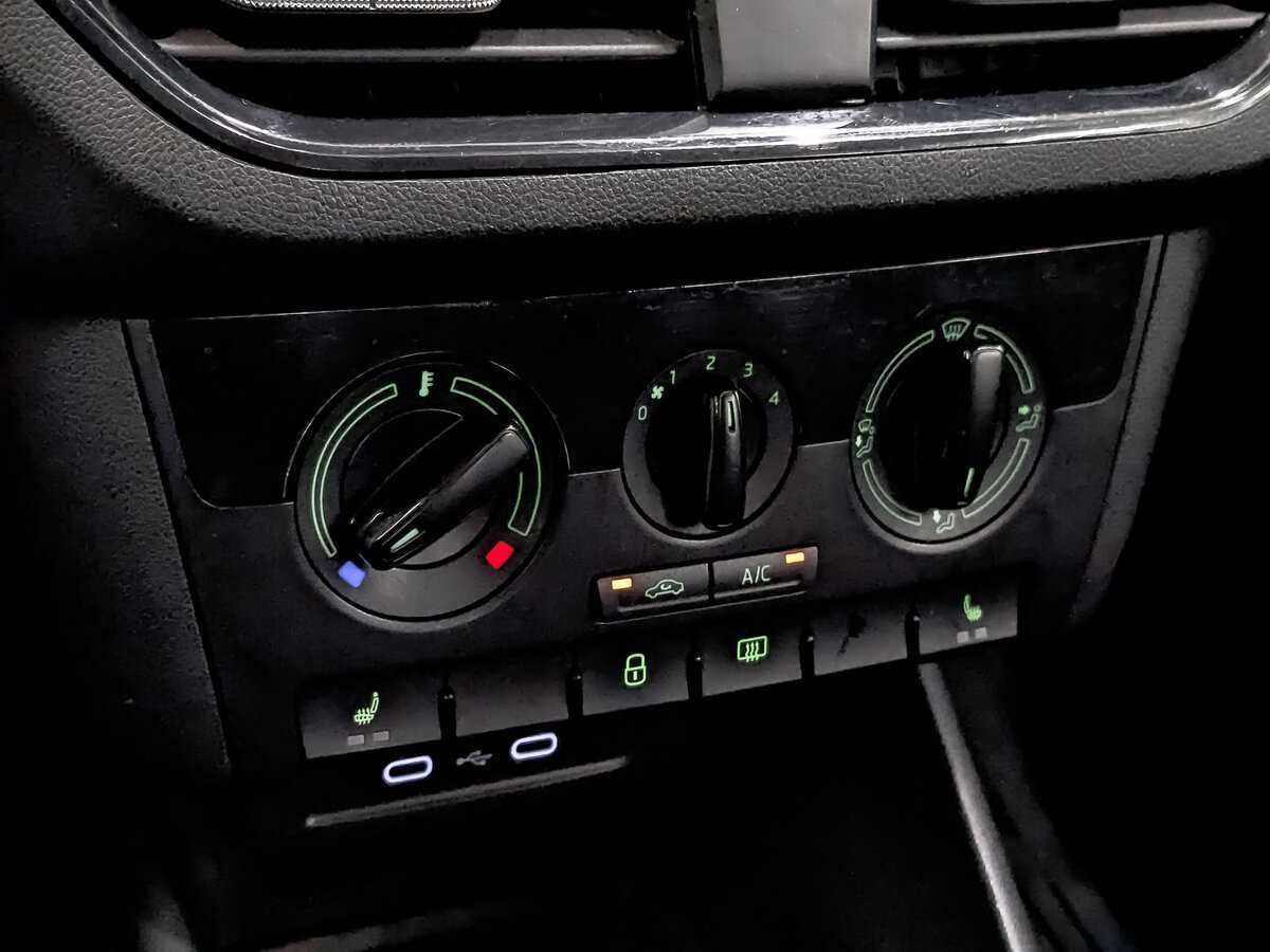 Skoda Rapid 2020 года с пробегом. Фото: #18