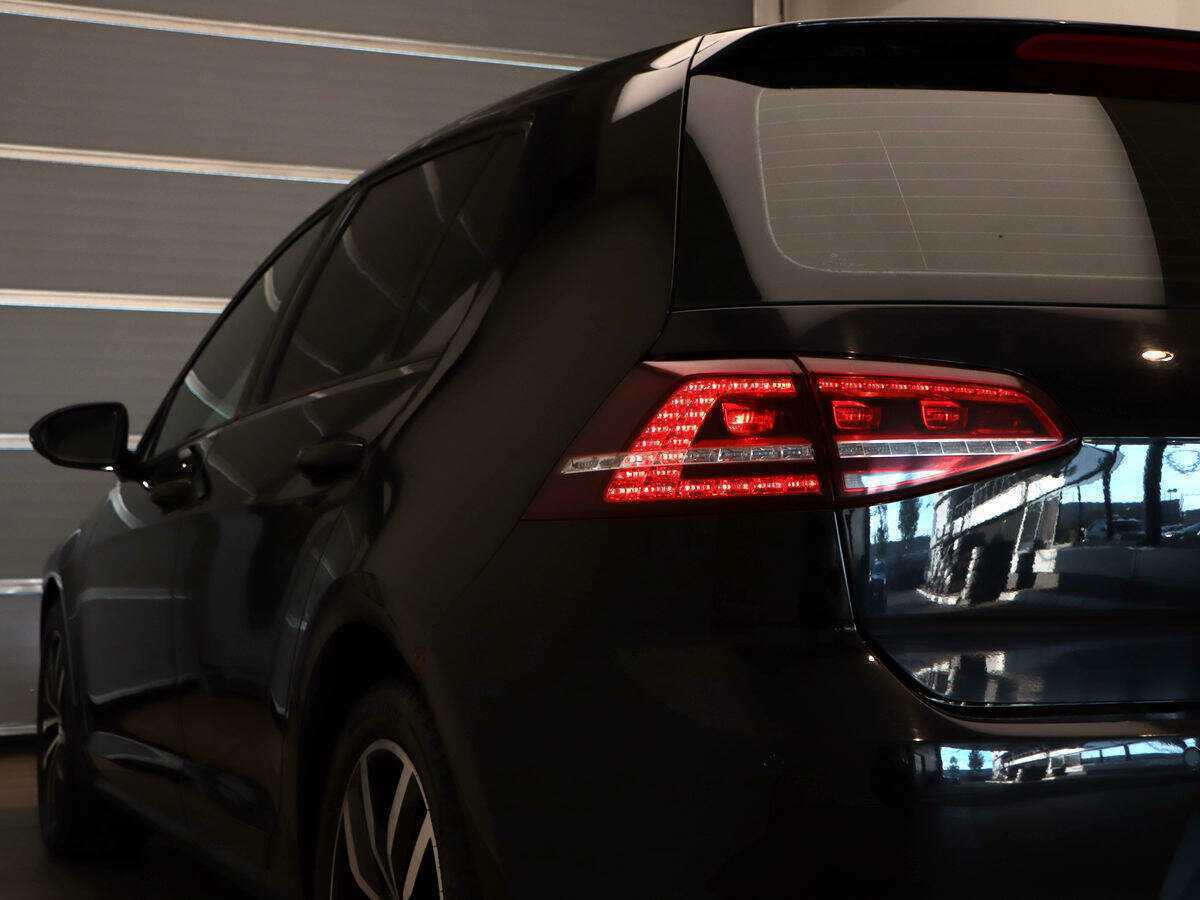 Volkswagen Golf 2013 года с пробегом. Фото: #23