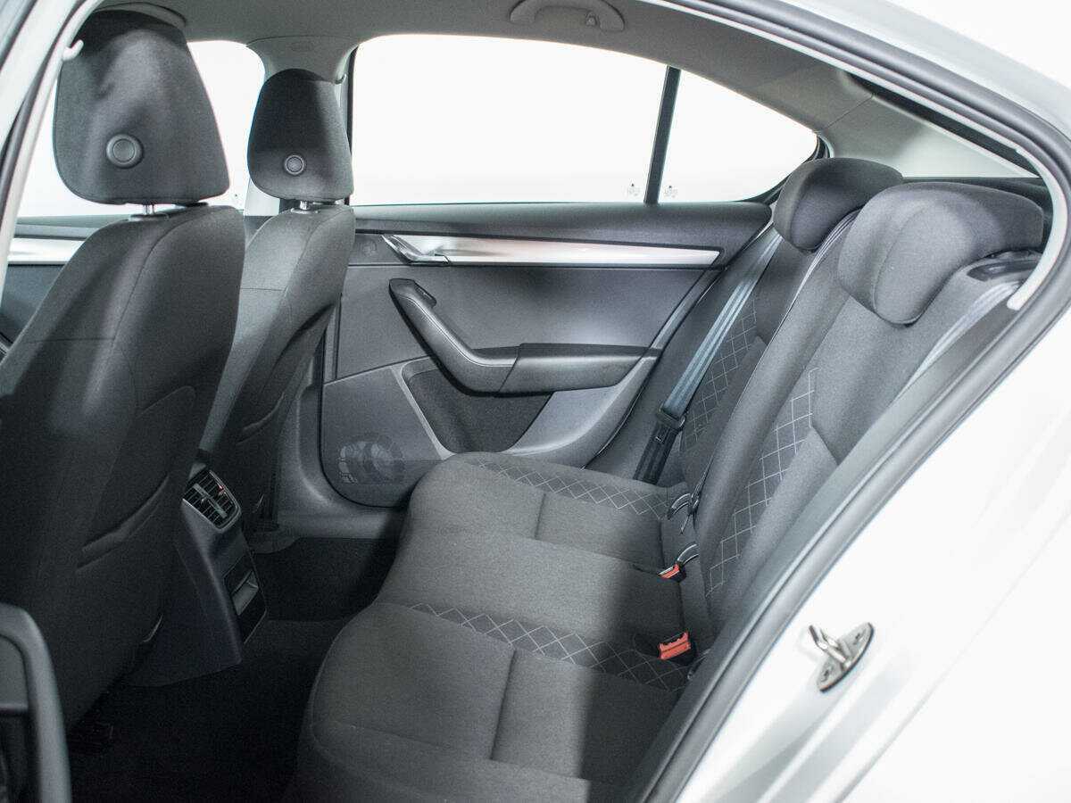 Skoda Octavia 2019 года с пробегом. Фото: #9