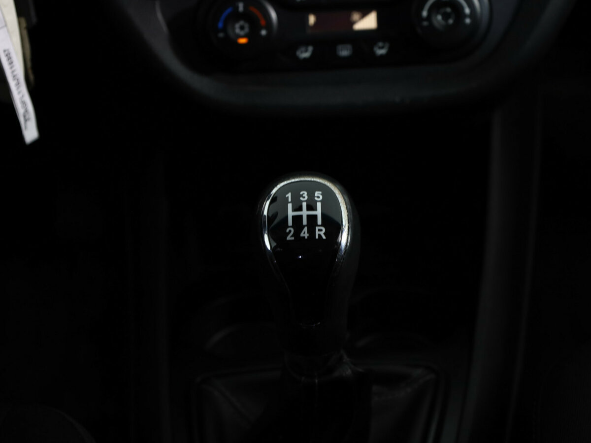 Lada (ВАЗ) Vesta 2017 года с пробегом. Фото: #17