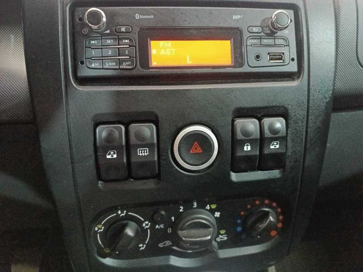 Lada (ВАЗ) Largus 2018 года с пробегом. Фото: #12