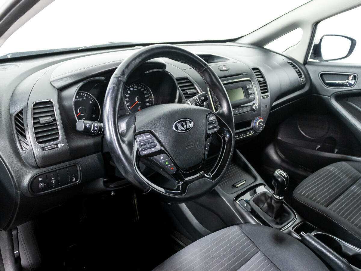 Kia Cerato 2017 года с пробегом. Фото: #10