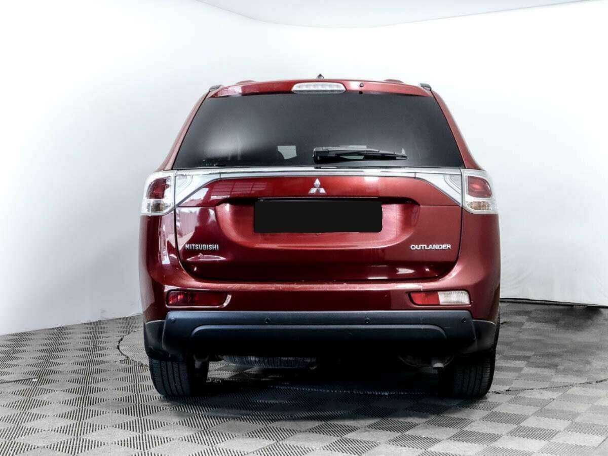 Mitsubishi Outlander 2013 года с пробегом. Фото: #3