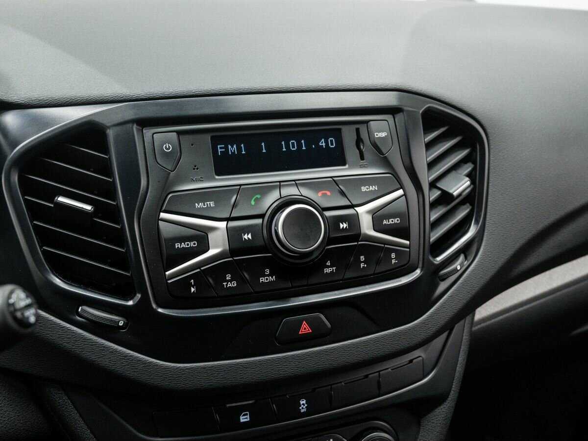 Lada (ВАЗ) Vesta 2017 года с пробегом. Фото: #19