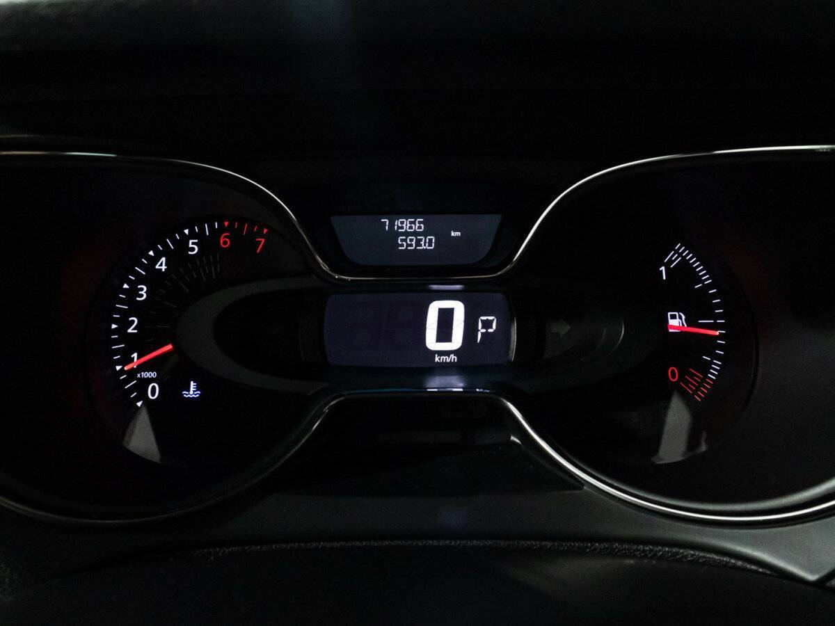 Renault Kaptur 2017 года с пробегом. Фото: #11