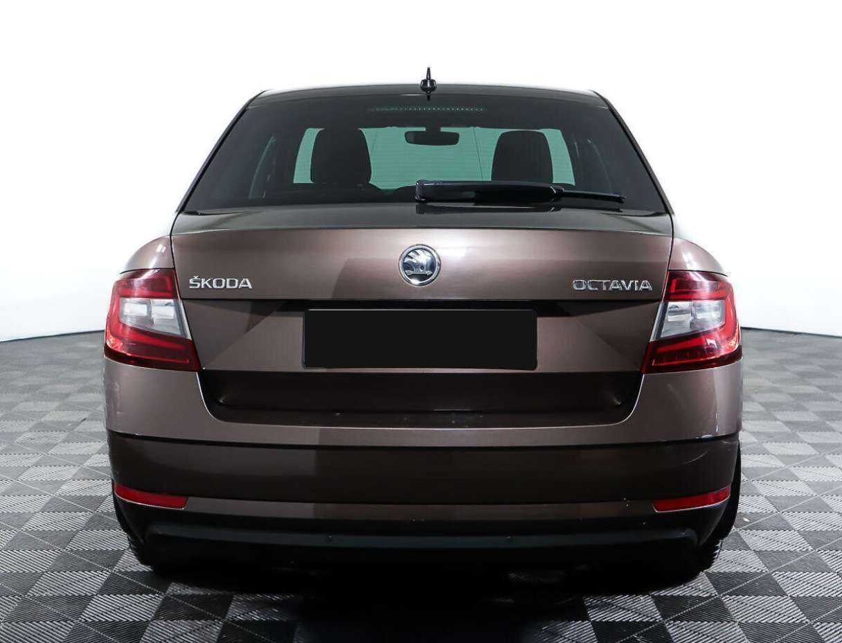 Skoda Octavia 2018 года с пробегом. Фото: #5