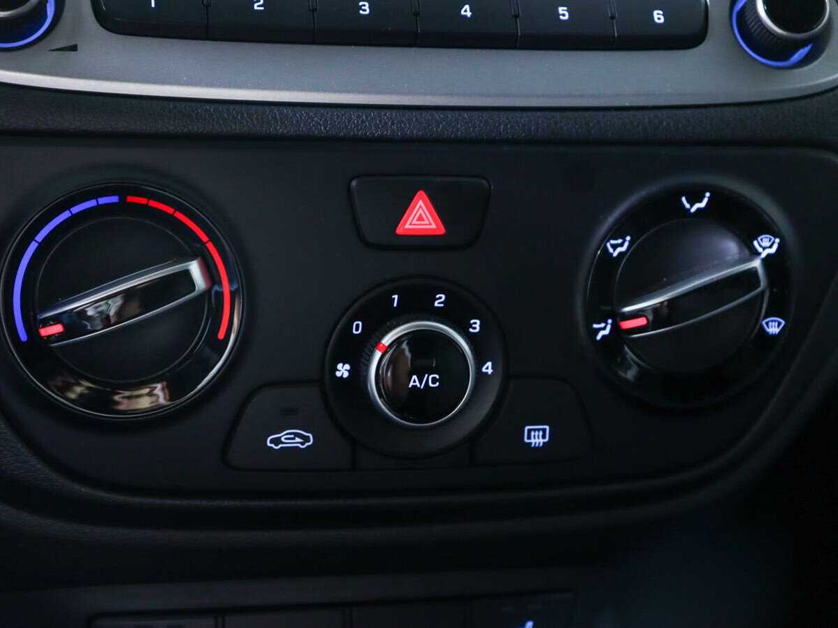 Hyundai Solaris 2021 года с пробегом. Фото: #12