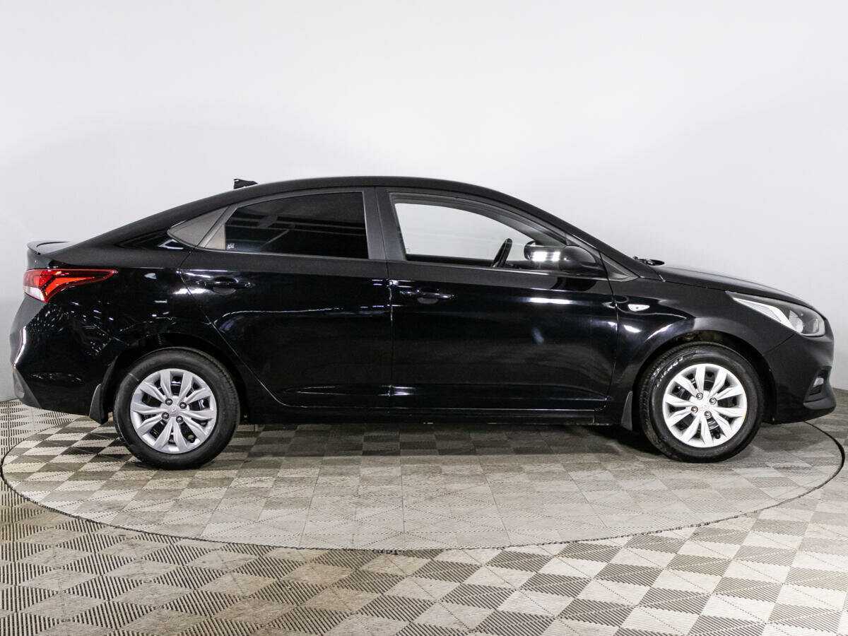 Hyundai Solaris 2017 года с пробегом. Фото: #3