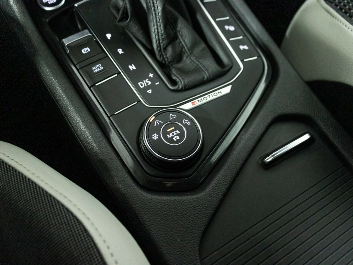 Volkswagen Tiguan 2019 года с пробегом. Фото: #15