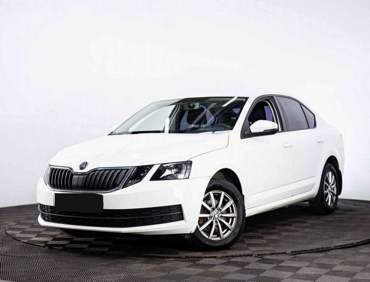 Skoda Octavia 2017 года с пробегом. Посмотреть фото