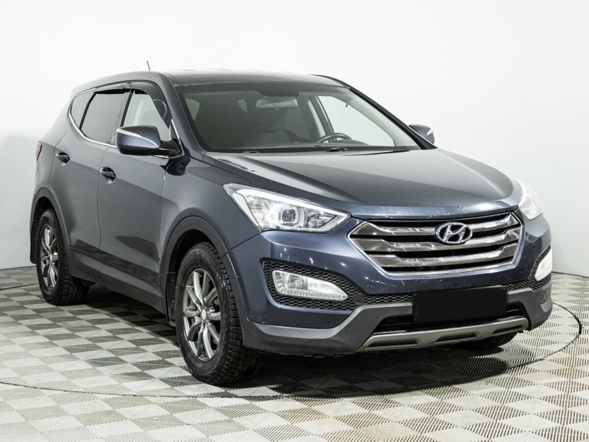Hyundai Santa Fe 2012 года с пробегом. Фото: #2