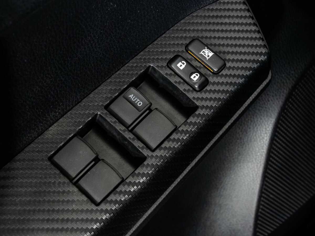 Toyota RAV4 2015 года с пробегом. Фото: #14