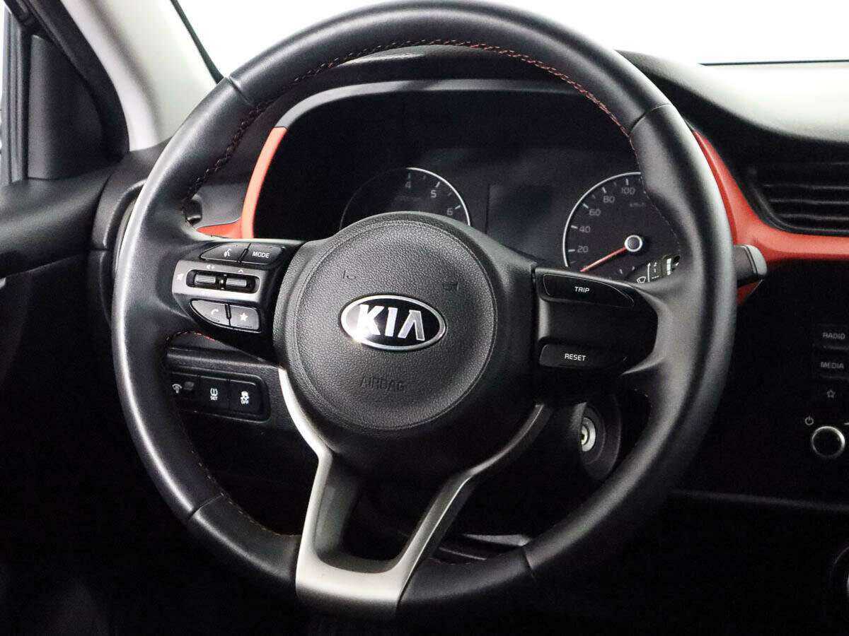 Kia Rio 2021 года с пробегом. Фото: #11