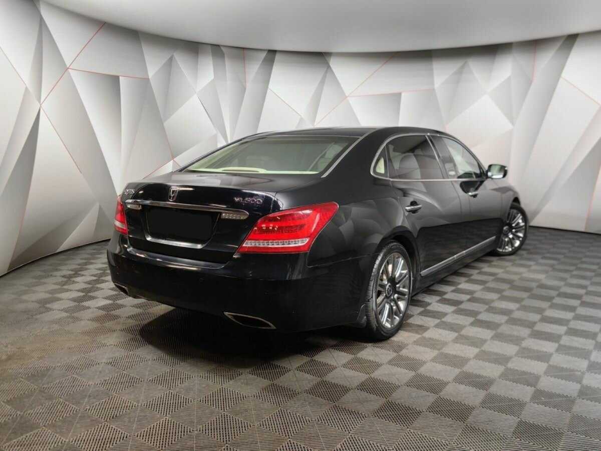 Hyundai Equus 2013 года с пробегом. Фото: #1