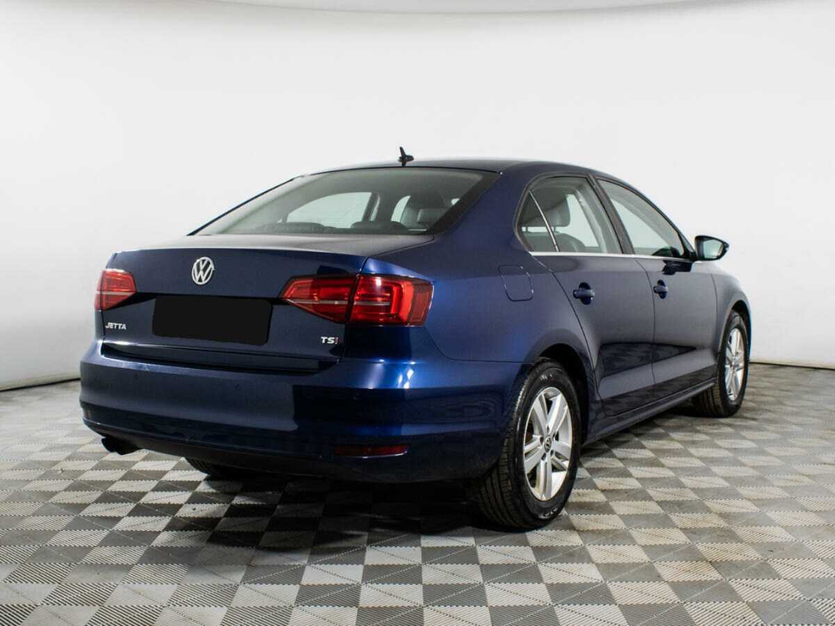 Volkswagen Jetta 2015 года с пробегом. Фото: #4
