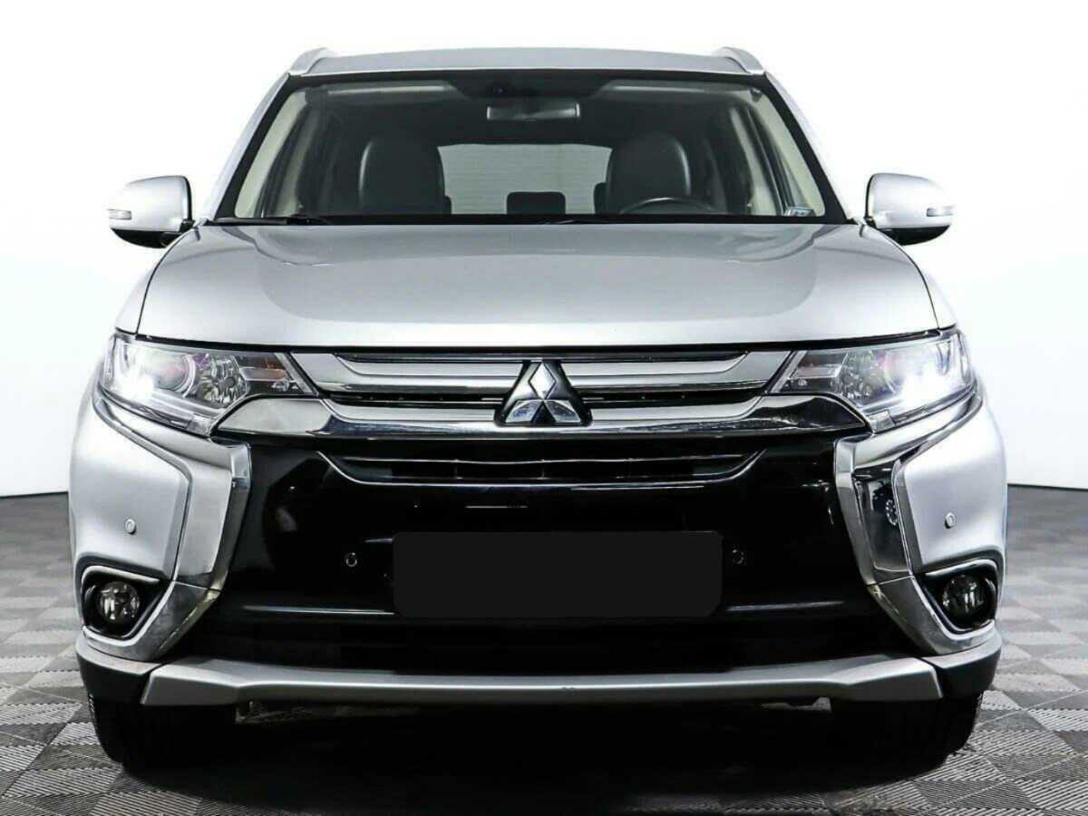 Mitsubishi Outlander 2016 года с пробегом. Фото: #0