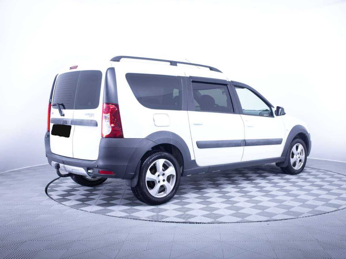 Lada (ВАЗ) Largus 2019 года с пробегом. Фото: #4