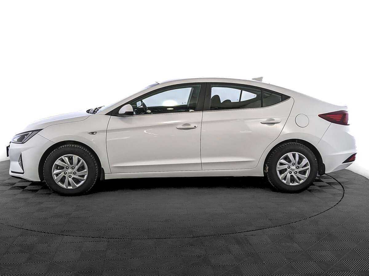 Hyundai Elantra 2020 года с пробегом. Фото: #7