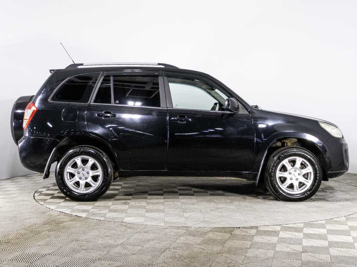 Chery Tiggo (T11) 2015 года с пробегом. Фото: #3