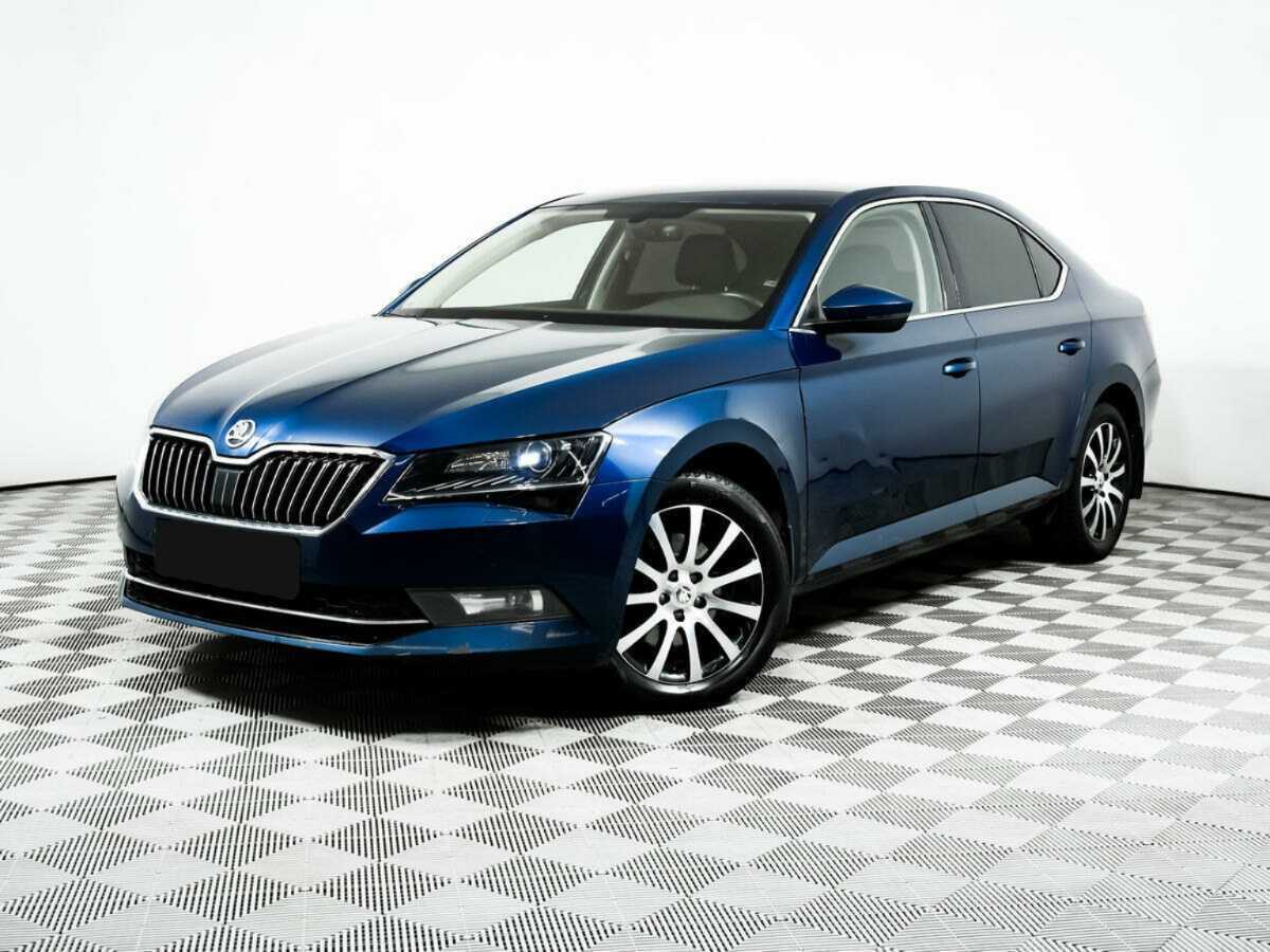 Skoda Superb 2019 года с пробегом. Посмотреть фото