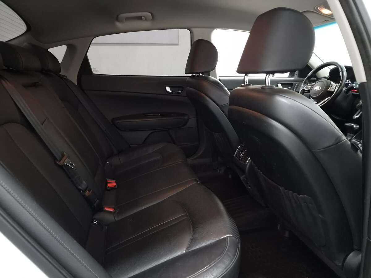 Kia Optima 2018 года с пробегом. Фото: #16