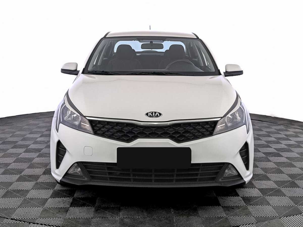 Kia Rio 2021 года с пробегом. Фото: #1