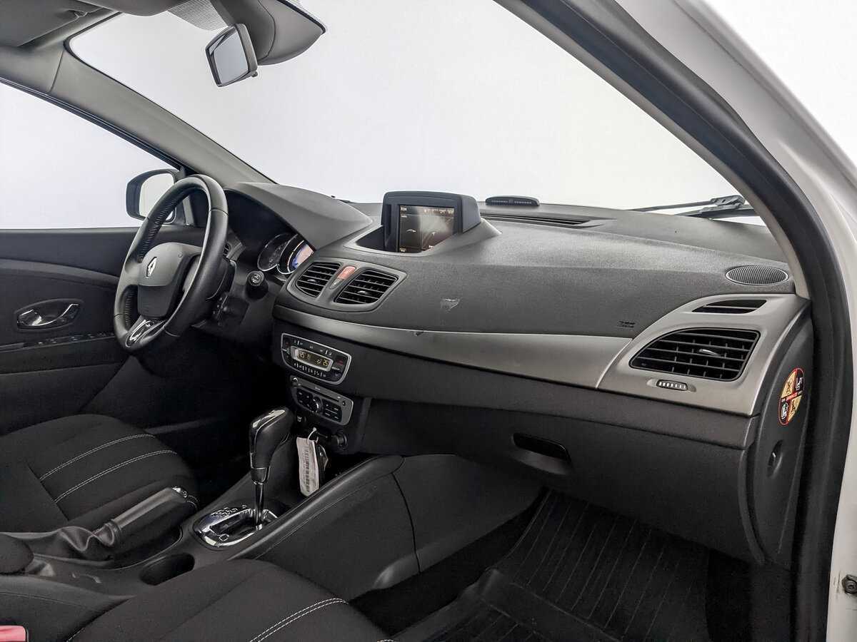 Renault Fluence 2013 года с пробегом. Фото: #10