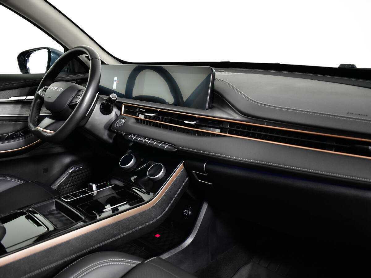 EXEED LX 2022 года с пробегом. Фото: #6