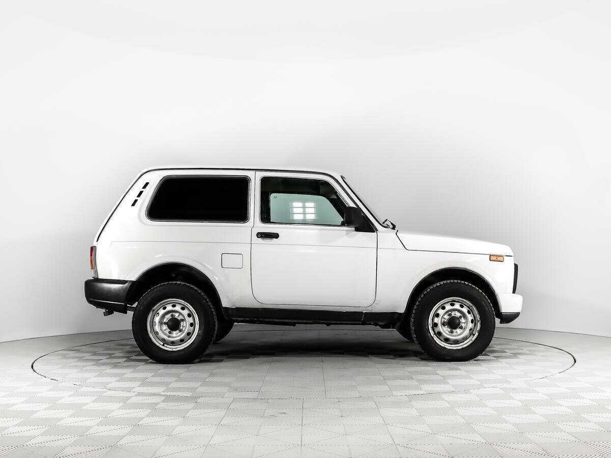 Lada (ВАЗ) 2121 (4x4) 2017 года с пробегом. Фото: #3