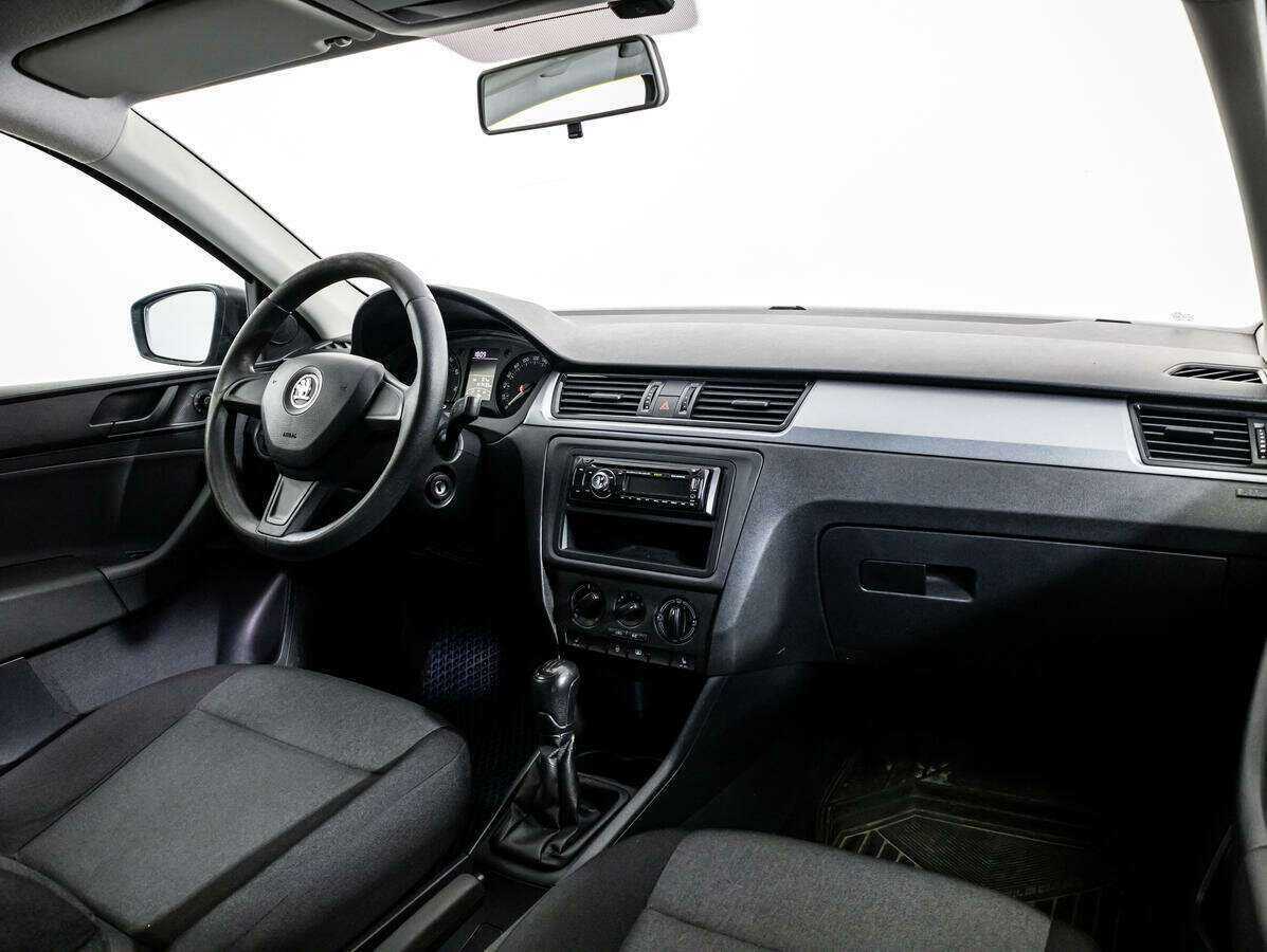 Skoda Rapid 2015 года с пробегом. Фото: #7