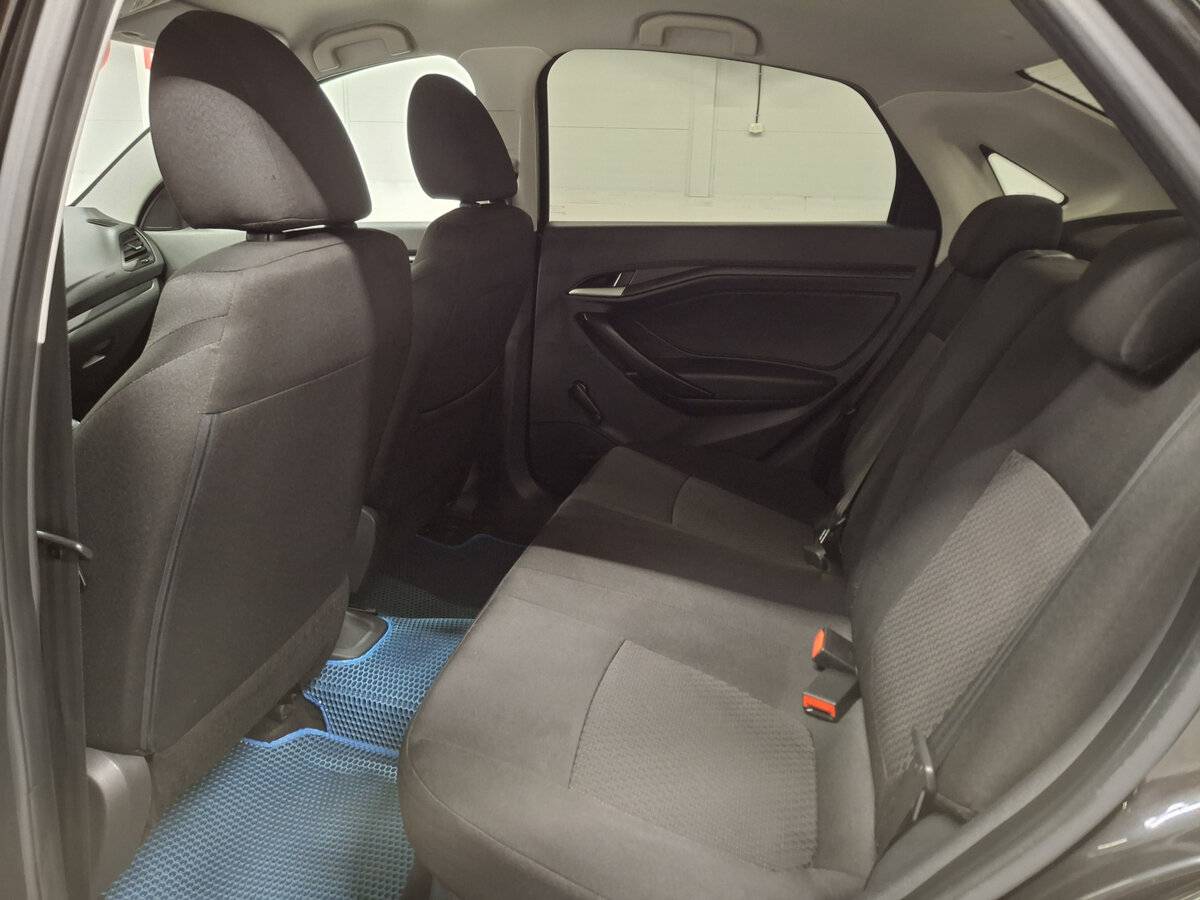 Lada (ВАЗ) Vesta 2018 года с пробегом. Фото: #11