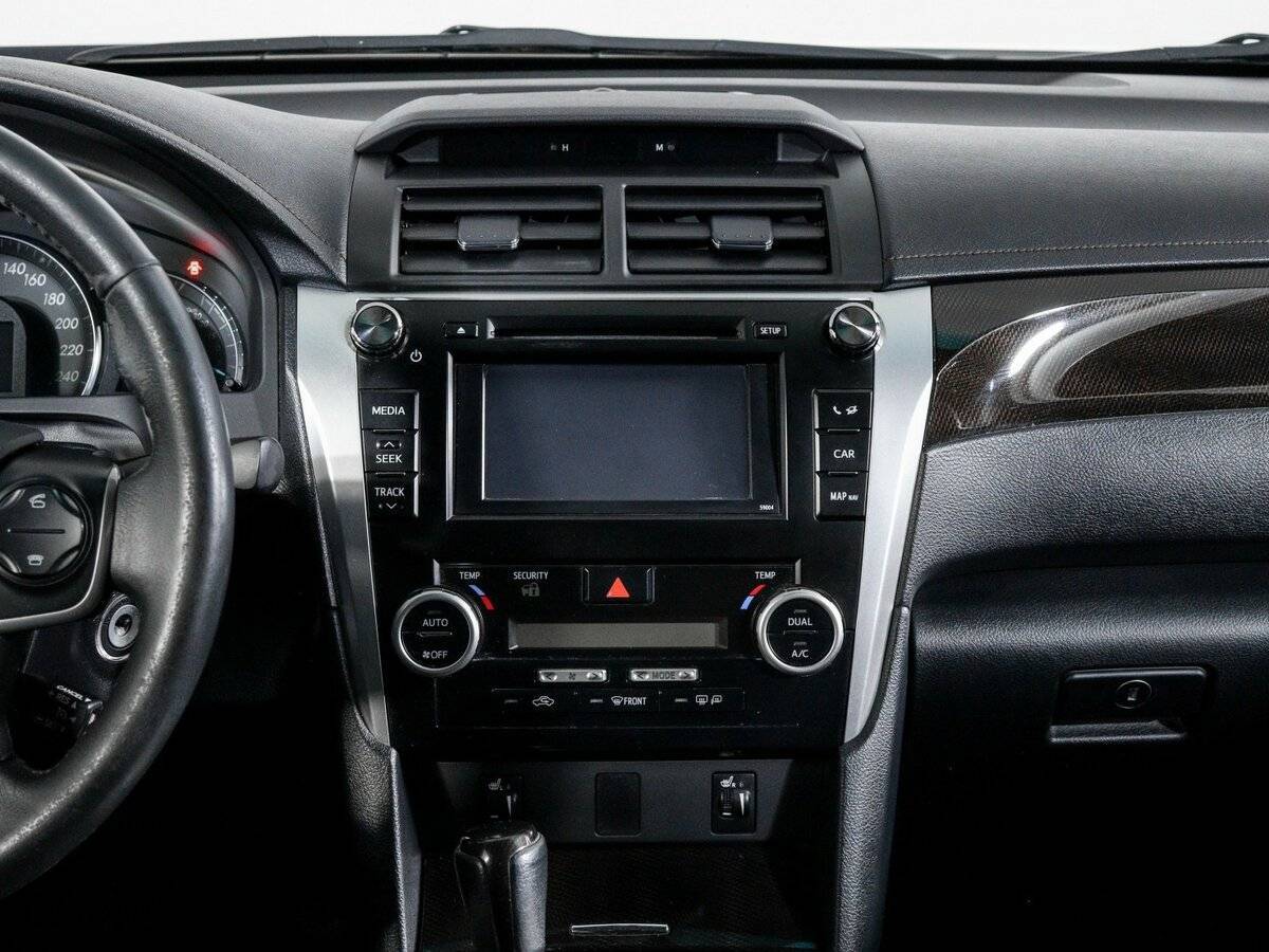 Toyota Camry 2013 года с пробегом. Фото: #12