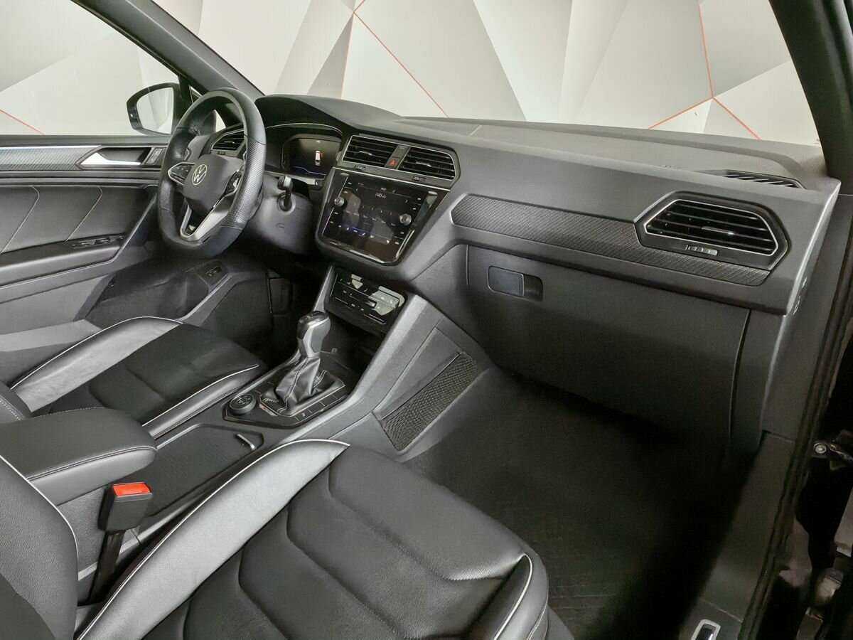 Volkswagen Tiguan 2021 года с пробегом. Фото: #7