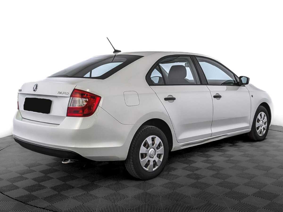 Skoda Rapid 2017 года с пробегом. Фото: #4