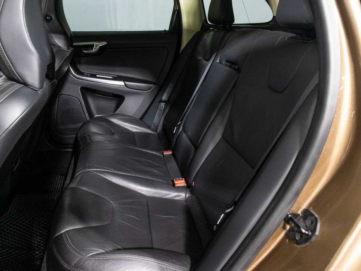 Volvo XC60 2012 года с пробегом. Фото: #9