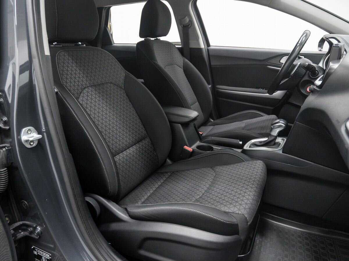 Kia Ceed 2019 года с пробегом. Фото: #8