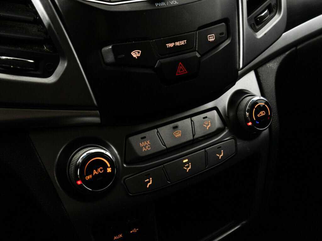 SsangYong Actyon 2014 года с пробегом. Фото: #15