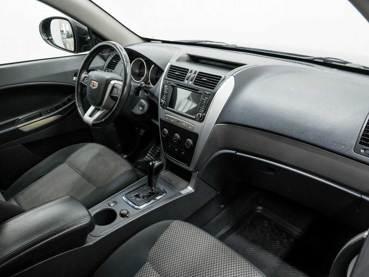 Geely Emgrand X7 2015 года с пробегом. Фото: #6