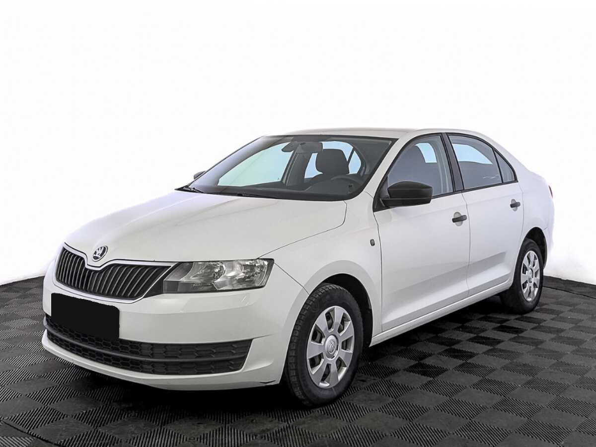 Skoda Rapid 2017 года с пробегом. Посмотреть фото