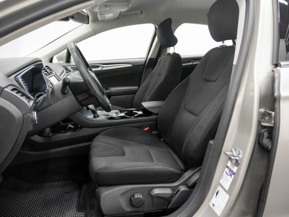 Ford Mondeo 2016 года с пробегом. Фото: #12