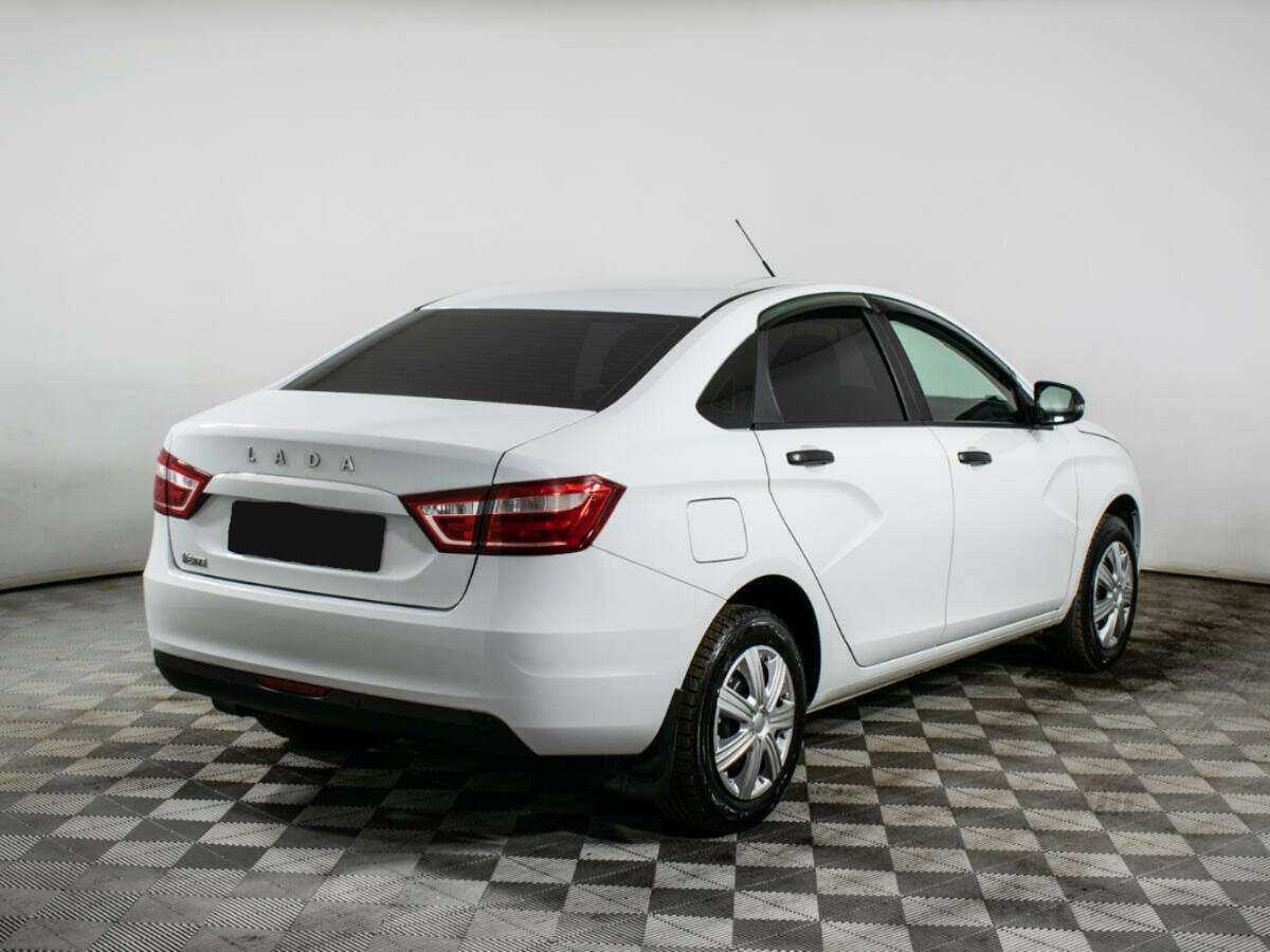 Lada (ВАЗ) Vesta 2021 года с пробегом. Фото: #4