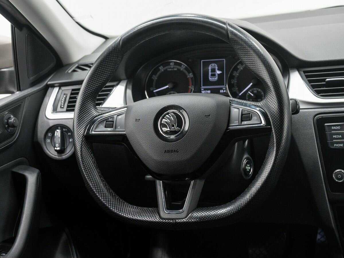 Skoda Rapid 2019 года с пробегом. Фото: #11