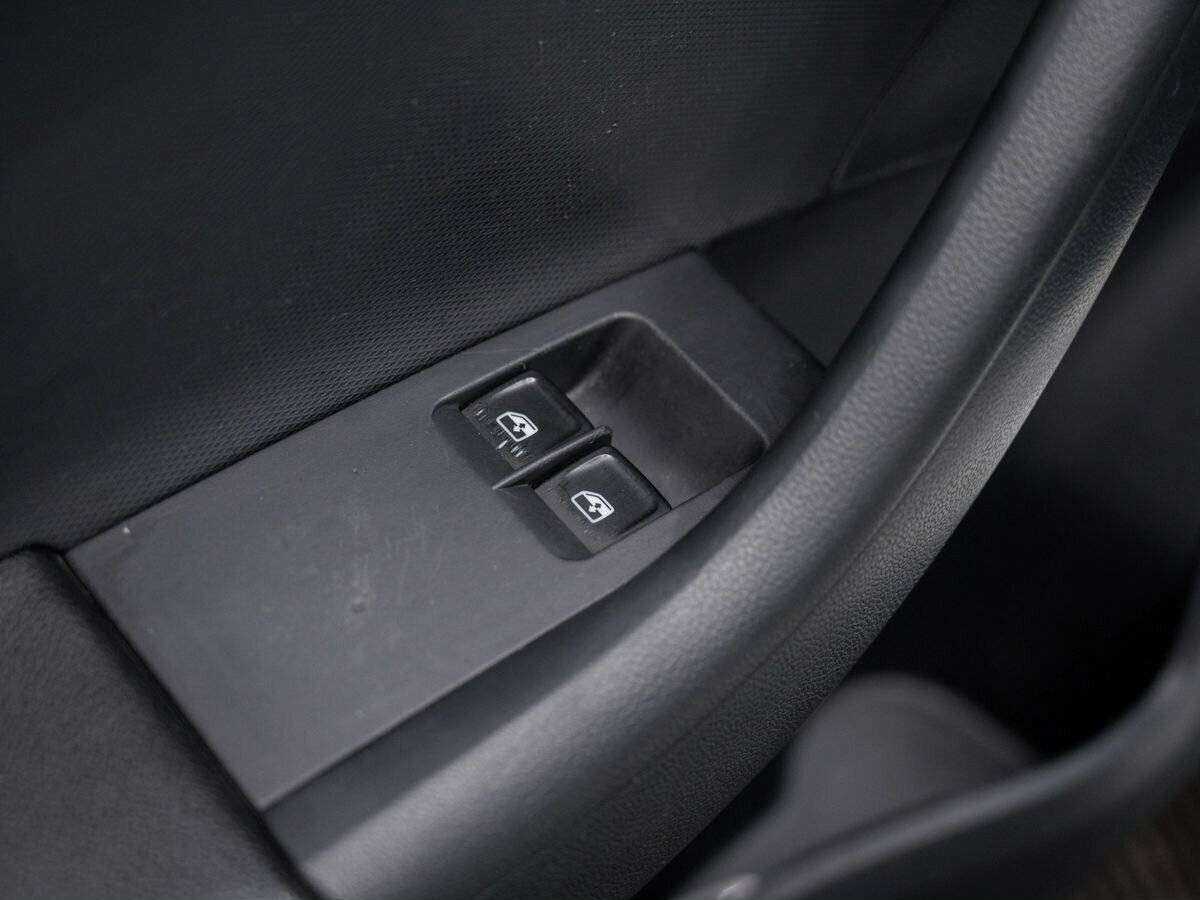 Skoda Rapid 2017 года с пробегом. Фото: #18