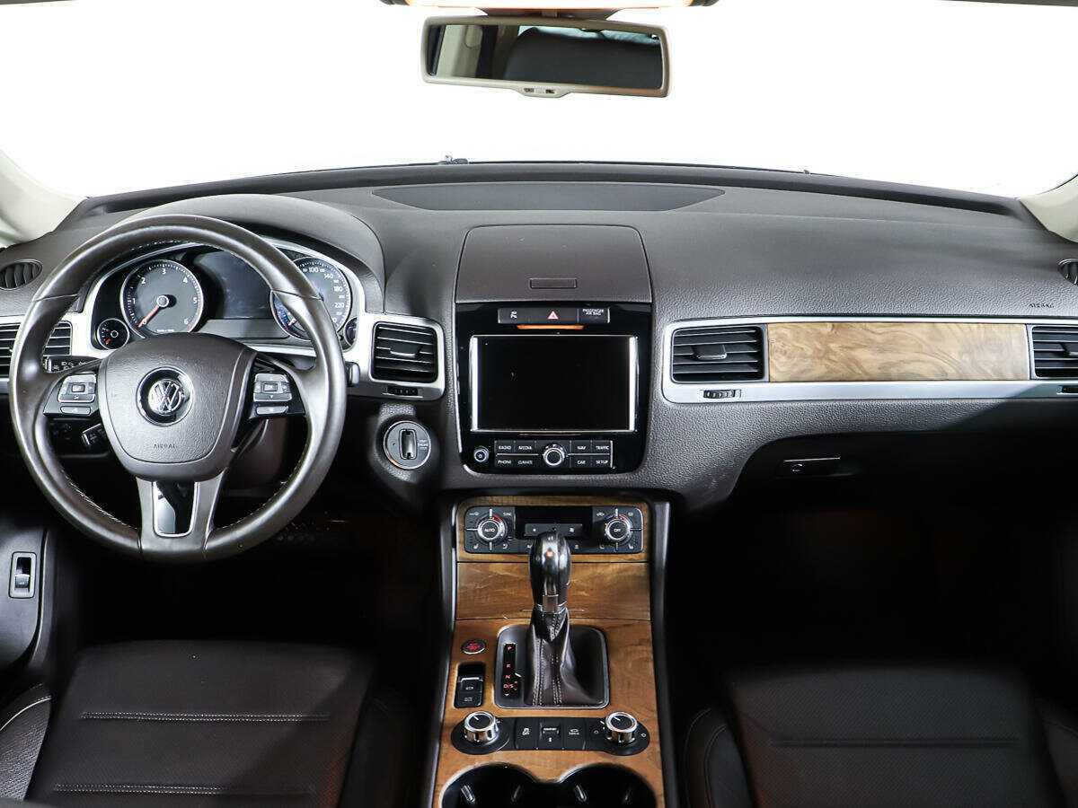 Volkswagen Touareg 2013 года с пробегом. Фото: #10