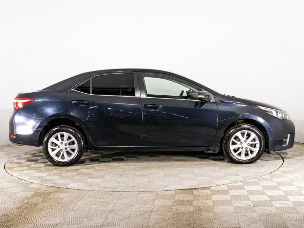 Toyota Corolla 2014 года с пробегом. Фото: #3