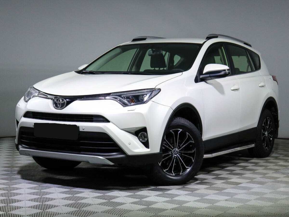 Toyota RAV4 2015 года с пробегом. Посмотреть фото