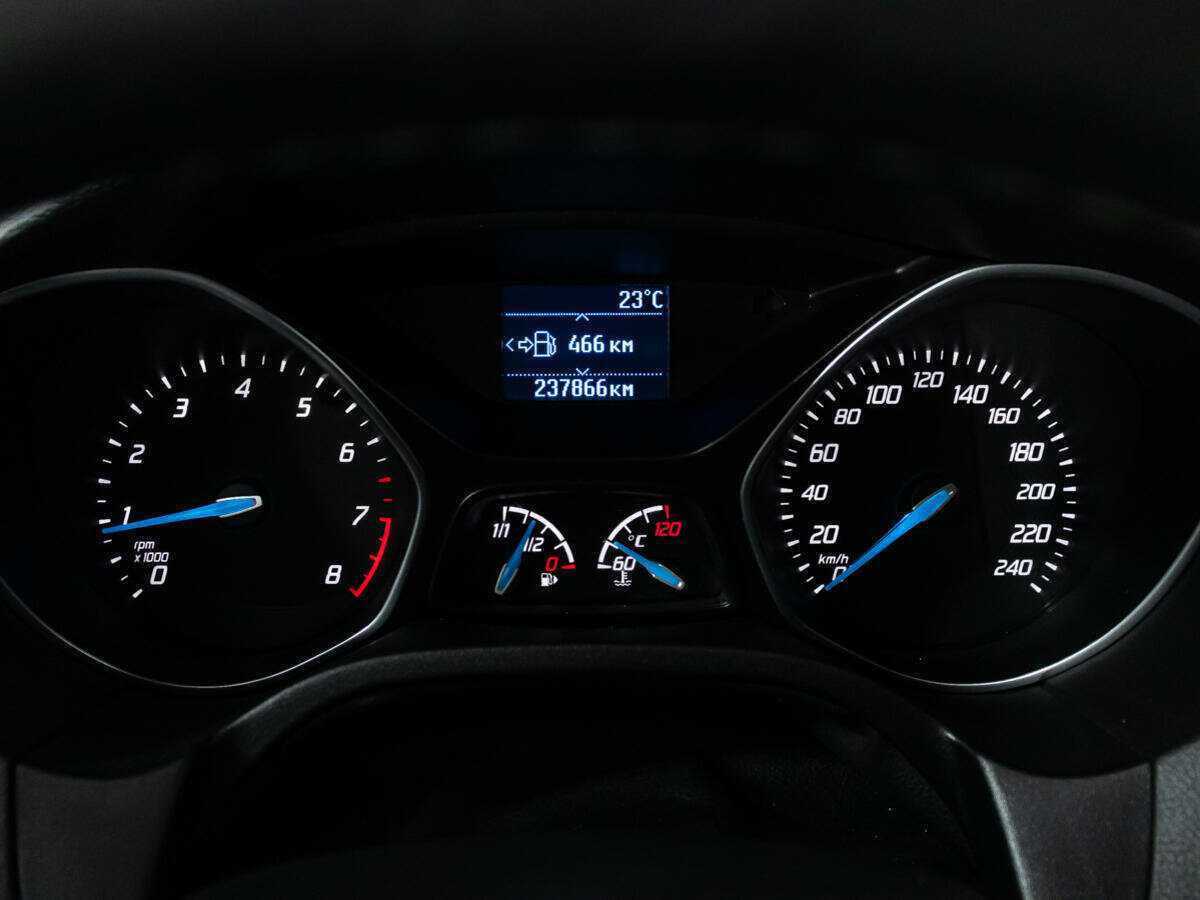 Ford Focus 2013 года с пробегом. Фото: #10