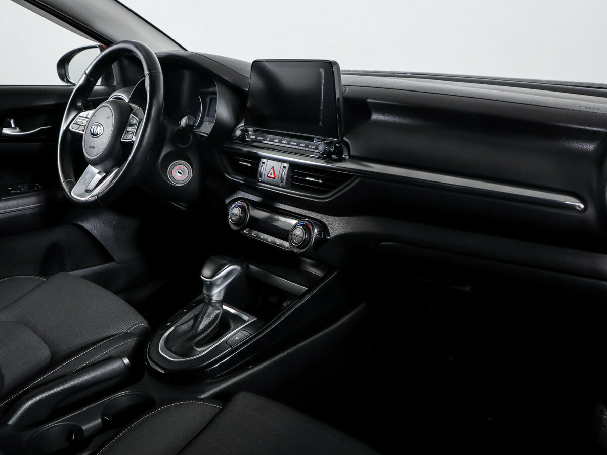 Kia Cerato 2019 года с пробегом. Фото: #6